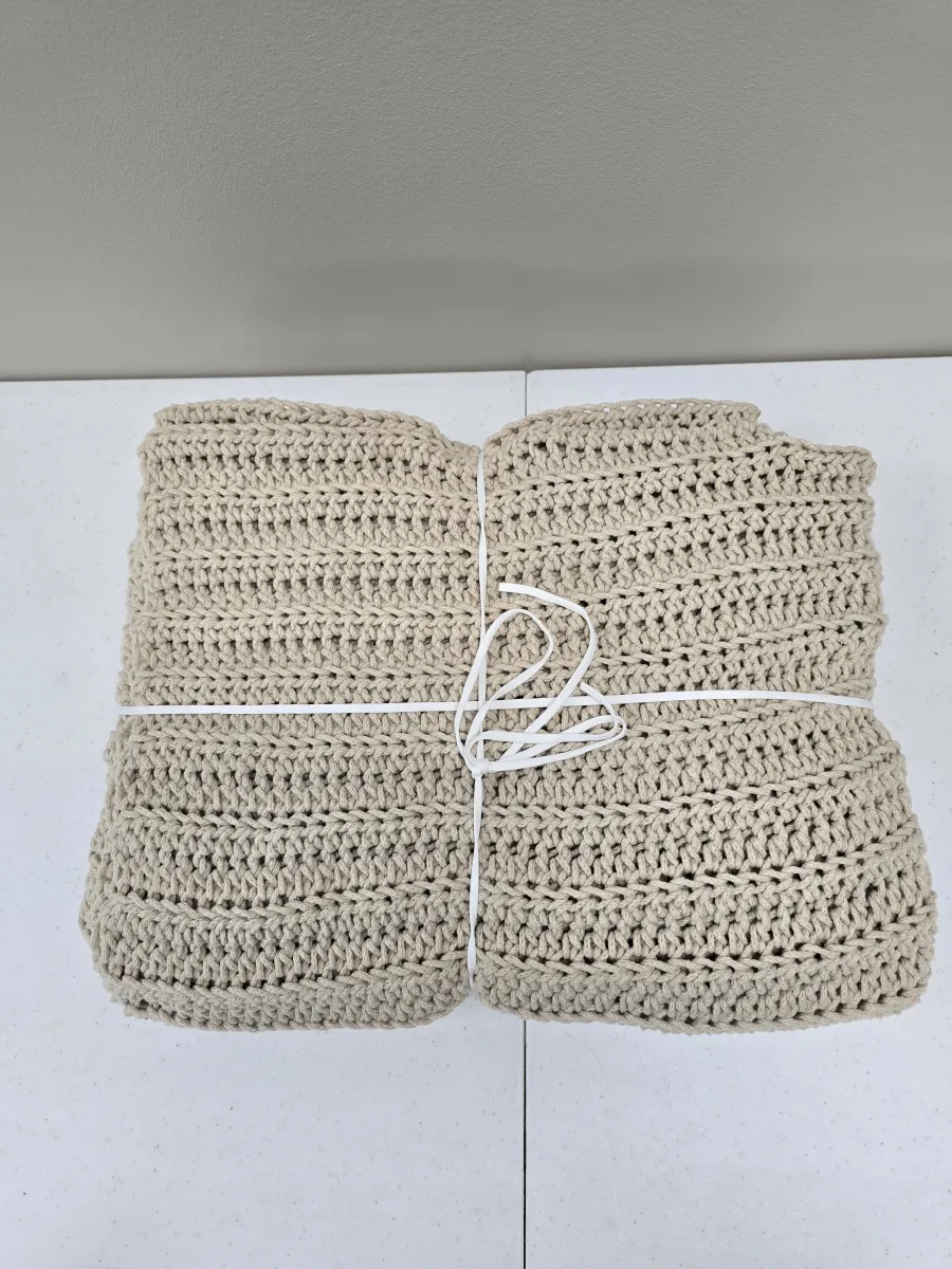 Handmade Comfort – Crochet Blanket by Heather